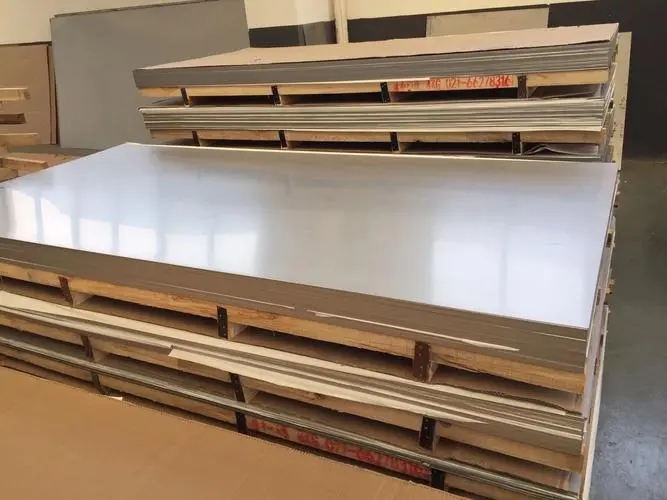 熱軋304不銹鋼板：性能、應(yīng)用與市場前景